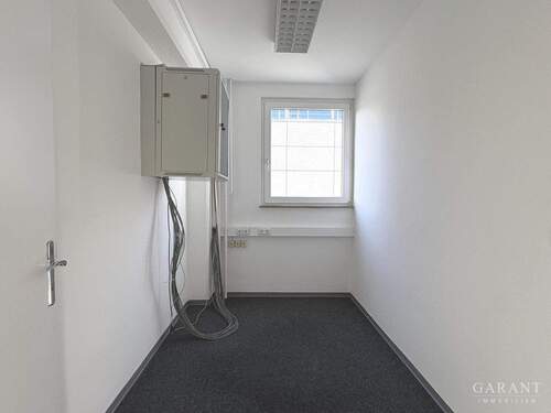 Abstell- oder Büroraum - 