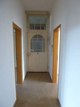 Flur - 2 Zimmer Etagenwohnung zur Miete in Pforzheim