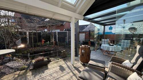 Überdachte Terrasse - 