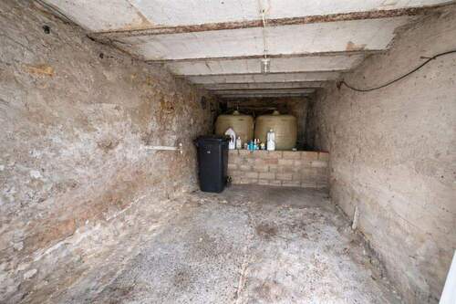 Öllager / Abstellraum - 