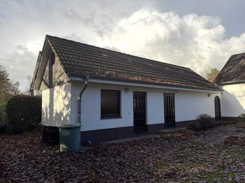 massives Garagenhaus - 