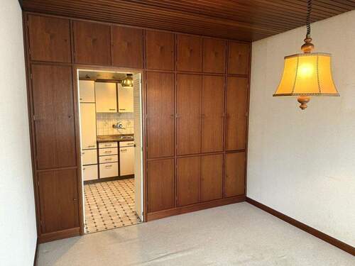 Blick vom Essbereich zur Küche - 