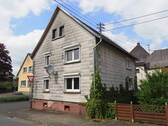 Seitenansicht - 4 Zimmer Einfamilienhaus zum Kaufen in Freirachdorf