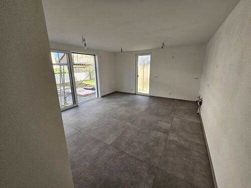 Wohn-/Essbereich/Küche - 1,5 Zimmer Neubauwohnung Baujahr 2024