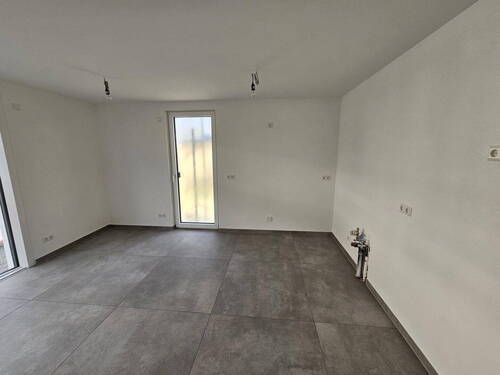 Wohn-/Essbereich/Küche - 1 Zimmer Etagenwohnung zur Miete in Gäufelden