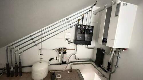 Heizungsanlage separat im DG - 