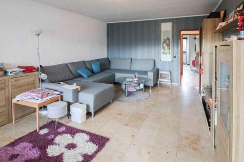 Wohnzimmer - 4 Zimmer Einfamilienhaus zum Kaufen in Mannheim