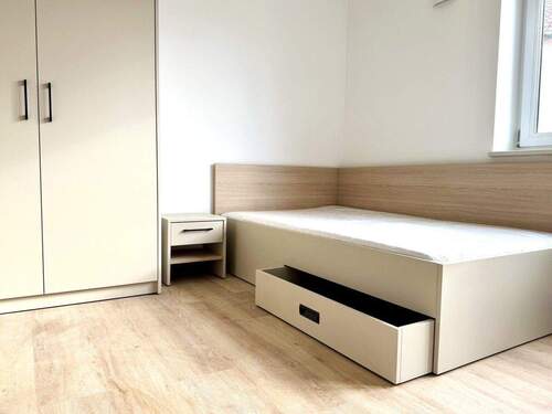 Bett - Etagenwohnung mit 25,70 m&sup2; in Deggendorf zum Kaufen