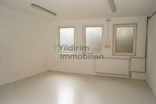 Halle - 