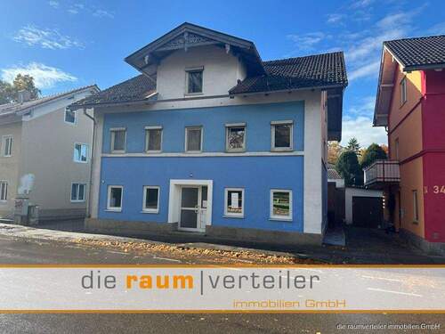 Hausansicht - 950 € warm! Helle Praxis-Büroräume im auffälligen Mehrfamilienhaus, Nähe Kurpark, sofort verfügbar