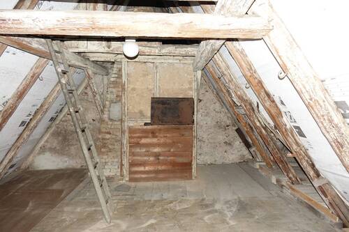 nicht ausgebauter Dachraum - 