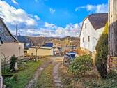 Hofeinfahrt - 8 Zimmer Einfamilienhaus in Bad Lobenstein