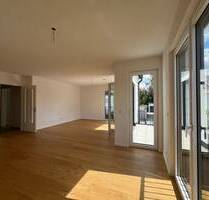 Neubau (bezusgfertig): Drei-Zimmer-OG-Wohnung mit zwei Balkonen und TG-Stellplatz - München Thalk.Obersendl.-Forsten-Fürstenr.-Solln