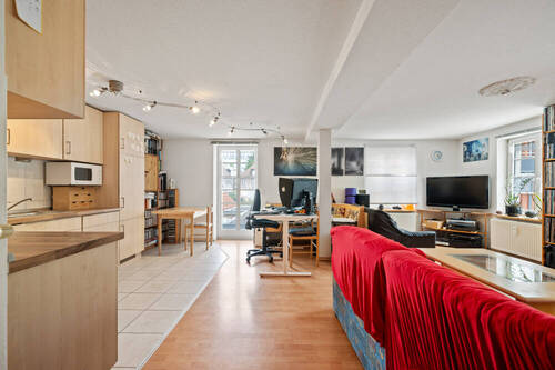 Blick Küche/Wohnzimmer - 