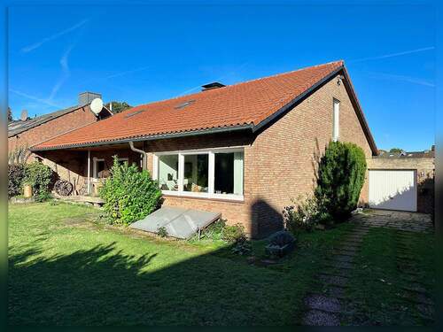 Außenansicht - Garage - 4 Zimmer Einfamilienhaus zum Kaufen in Bocholt