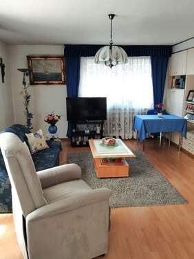 Wohnzimmer Hauptwohnung OG - 