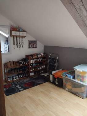 Kinderzimmer_Abstellraum DG - 