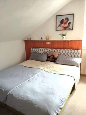 Schlafzimmer DG - 