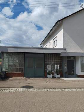 Vorderansicht Gewerbeteil - 1 Zimmer Einfamilienhaus in Gosheim
