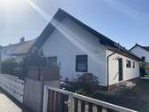 Hausansicht - Freistehendes Einfamilienhaus in guter Lage in Dietzenbach (mit Ausbaupotential)