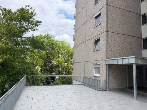 gepflegte Wohnanlage 97078 Würzburg / Versbach - 2 Zimmer Etagenwohnung zum Kaufen in Würzburg