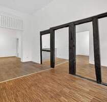 Einzigartiges Wohnerlebnis im Herzen von Durlach: 3 Zimmer-Wohnung im Kulturdenkmal - Karlsruhe / Durlach