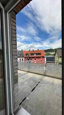 Ausblick Balkon - 3 Zimmer Etagenwohnung zur Miete in Amberg