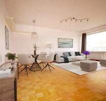 Bezugsfreie, lichtdurchflutete 2-Zimmer-Wohnung in ruhiger und begehrter Lage nahe Olympiaeinkaufszentrum! - München Moosach