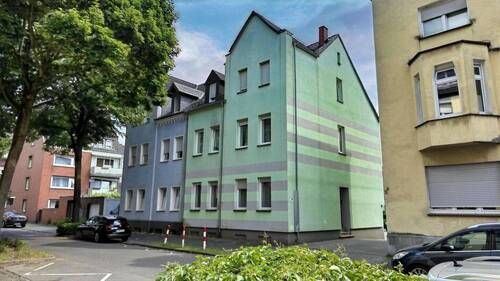 Straßenansicht - 3-Familienhaus im Zentrum - Nähe Hauptbahnhof
