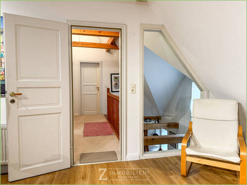 Zimmer II im Dachgeschoss - 