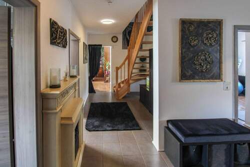 04. Eingangsbereich - 