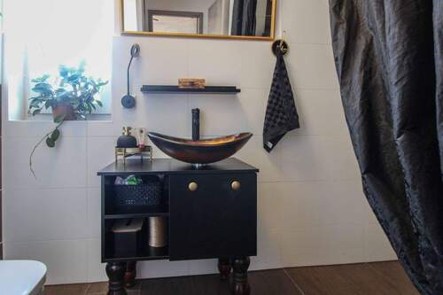 08. Gäste WC mit Dusche - 