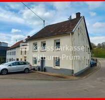 Reihenendhaus mit Terrasse - 95.000,00&nbsp;EUR Kaufpreis, ca.&nbsp; 120,00&nbsp;m&sup2;&nbsp;Wohnfl&auml;che in Gilzem (PLZ: 54298)