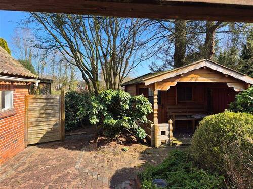 Gartenhaus - 