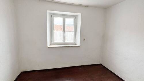 Raum EG/Kellerbereich - 