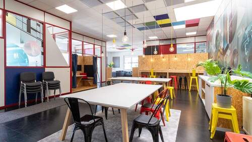 Titelbild - Privates Office 6a in der Coworkstatt Frankfurt-West - flexibel, möbliert, 247