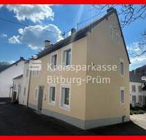 Kleineres Einfamilienhaus mit schönem Gartengrundstück und Garage - Wißmannsdorf