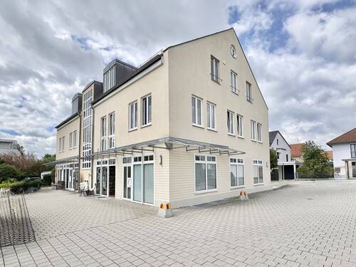 Außenansicht - Schöne 3-Zimmer-Wohnung in IN-West