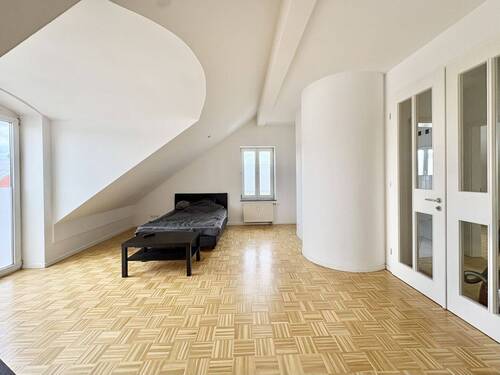 Wohnzimmer (2) - 3 Zimmer Etagenwohnung zur Miete in Ingolstadt