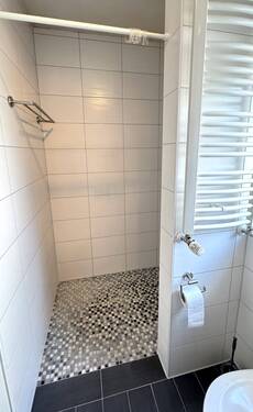 mit begehbarer Dusche - 