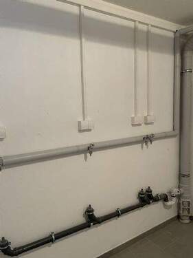 Waschmaschinen-/ Trocknerraum - 