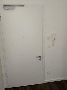 Wohnungseingangstüre - Etagenwohnung mit 73,00 m² in Höchstadt a.d.Aisch zur Miete