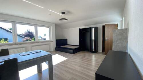 Wohn- und Schlafzimmer - 1 Zimmer Etagenwohnung in Neu-Ulm