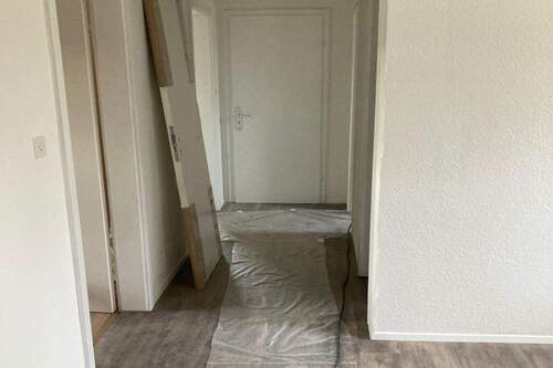 DG Wohnung Flur II während Modernisierung - 