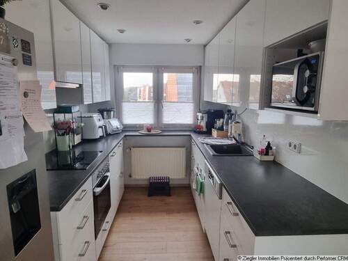 3 Einbauküche - 3 Zimmer Etagenwohnung in Mannheim