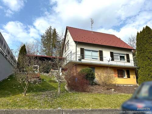 Hausansicht - 4 Zimmer Einfamilienhaus zum Kaufen in Laichingen