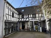 Straßenansicht - 5 Zimmer Einfamilienhaus zum Kaufen in Runkel