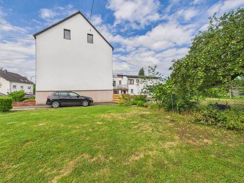 Platz für zusätzliche Stellplätze - 
