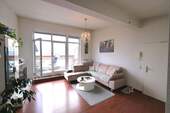 Wohnzimmer Ansicht 3 - Etagenwohnung mit 63,00 m² in Wiesbaden zur Miete