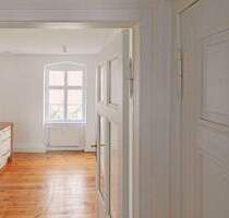 Bezugsfreie 2-Zi-Whg mit Wohnküche im 4. OG Manteuffelstr. Höhe Paul-Lincke-Ufer (WE17) - Berlin Kreuzberg